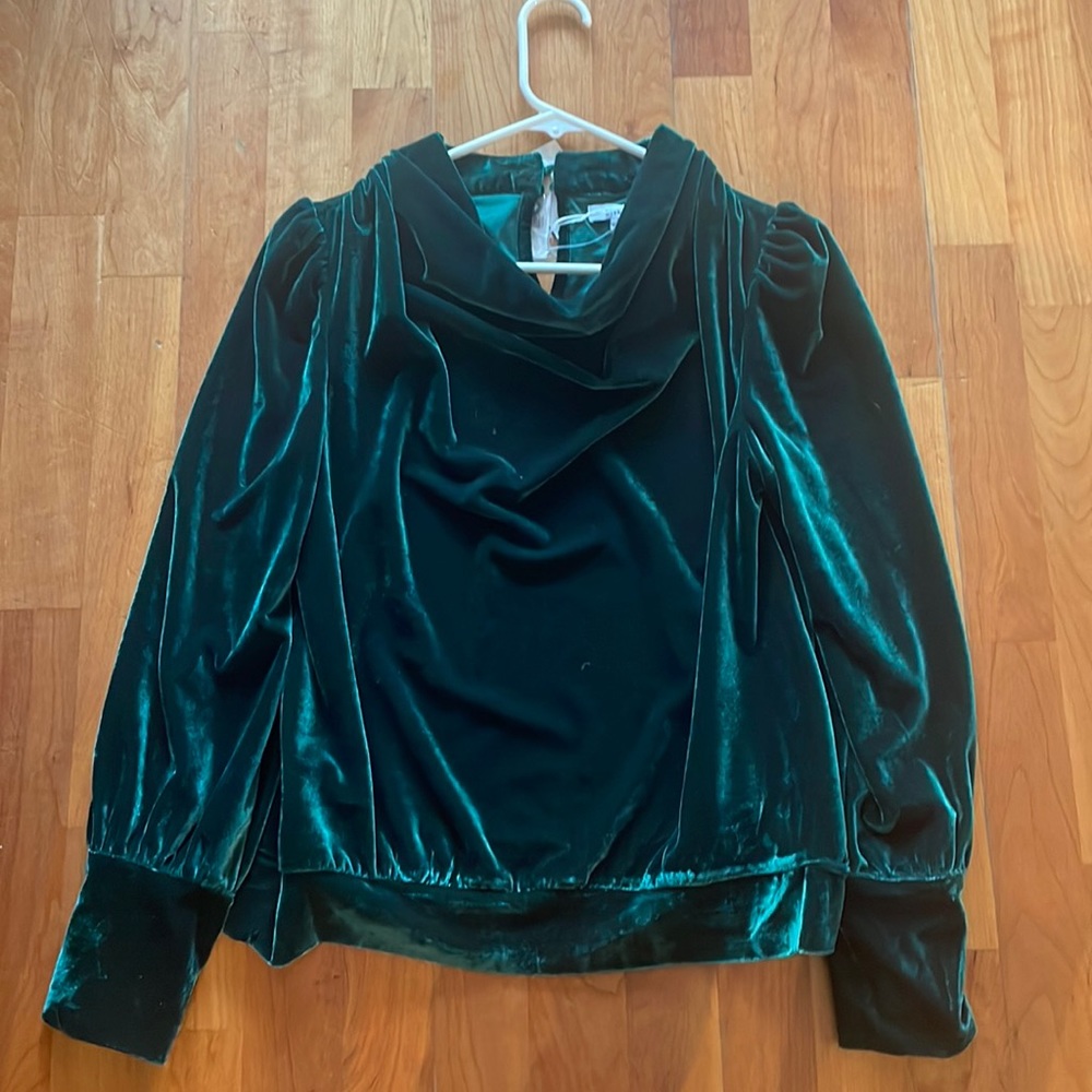 Anthropologie BTFL-Life Dark Green Velvet Top sz Small
